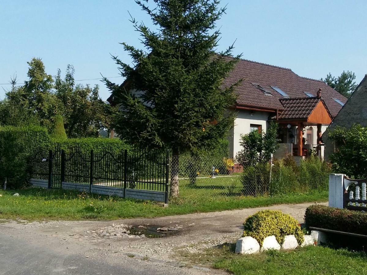 Appartamento Der Kleine Bauernhof Keine Arbeiter Zadnych Pracownikow Lubiatow  Esterno foto